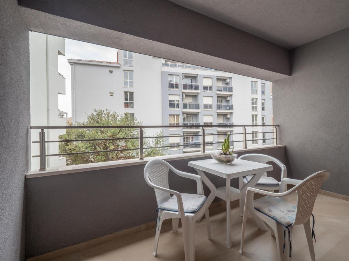 Studio Apartments Marea 2 บุดวา ภายนอก รูปภาพ